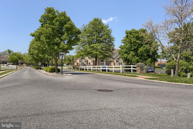 646 ALCOTT DR, Mount Joy, PA 17552
