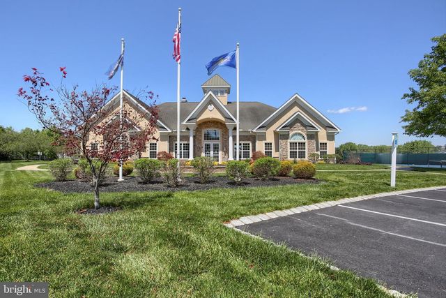 646 ALCOTT DR, Mount Joy, PA 17552