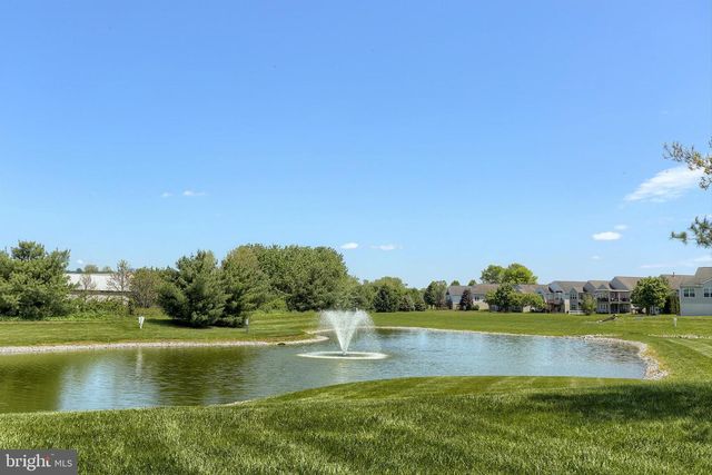 646 ALCOTT DR, Mount Joy, PA 17552