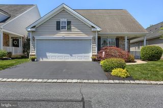 646 ALCOTT DR, Mount Joy, PA 17552