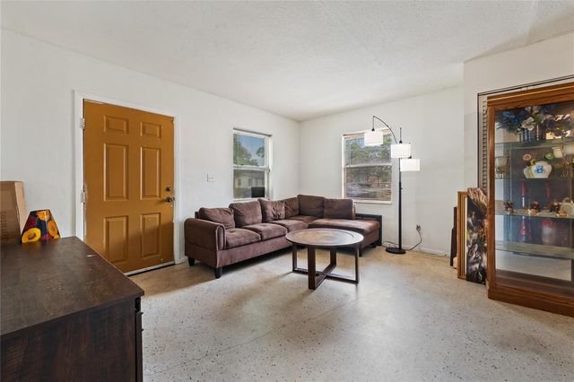 2802 Avenue G, Fort Pierce, FL 34947