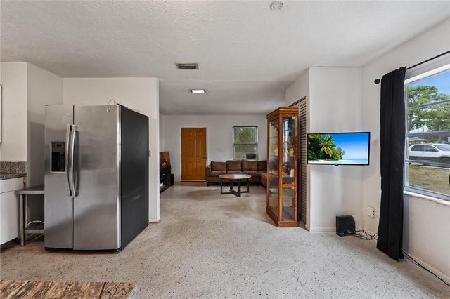 2802 Avenue G, Fort Pierce, FL 34947