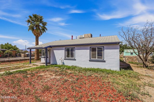 521 BEN SWAIN Drive, El Paso, TX 79915