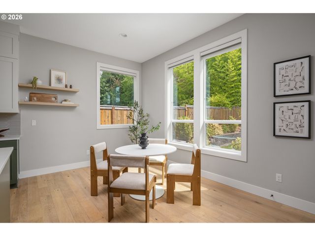 7414 Sw 80TH Ter, Portland, OR 97223