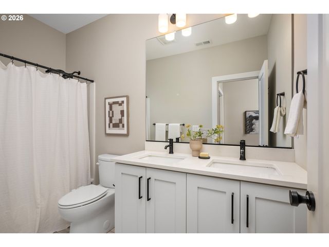 7414 Sw 80TH Ter, Portland, OR 97223
