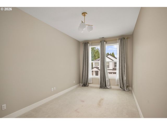 7414 Sw 80TH Ter, Portland, OR 97223