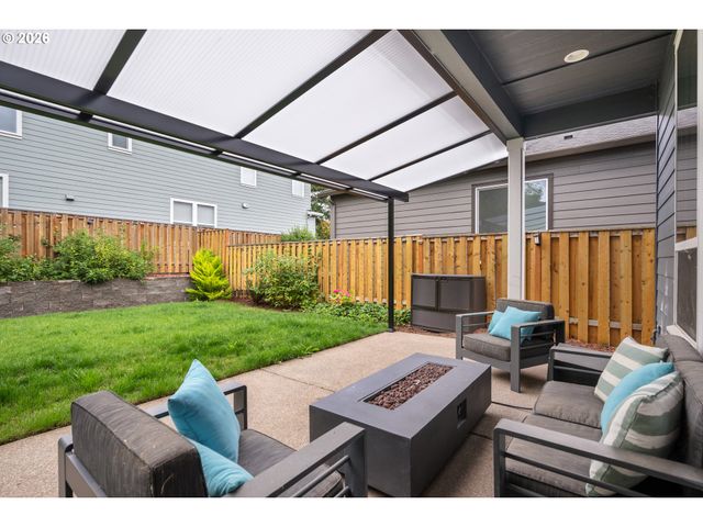7414 Sw 80TH Ter, Portland, OR 97223