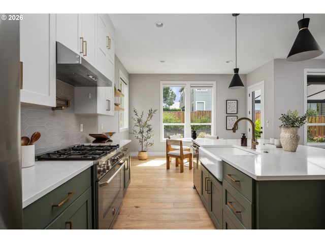 7414 Sw 80TH Ter, Portland, OR 97223