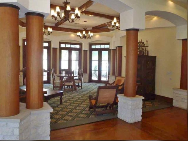 2320 Gracy Farms LN 1024, Austin, TX 78758