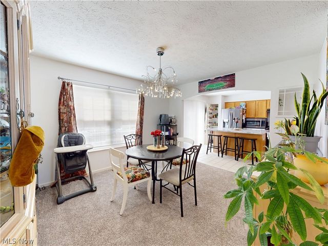 517 Parkside Lane, Tallmadge, OH 44278