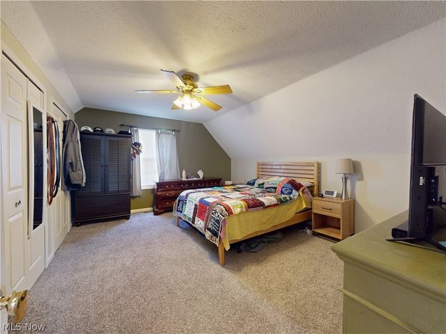 517 Parkside Lane, Tallmadge, OH 44278