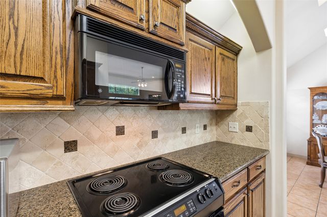 6016 Frost Street, North Richland Hills, TX 76180