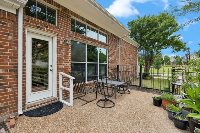 6016 Frost Street, North Richland Hills, TX 76180