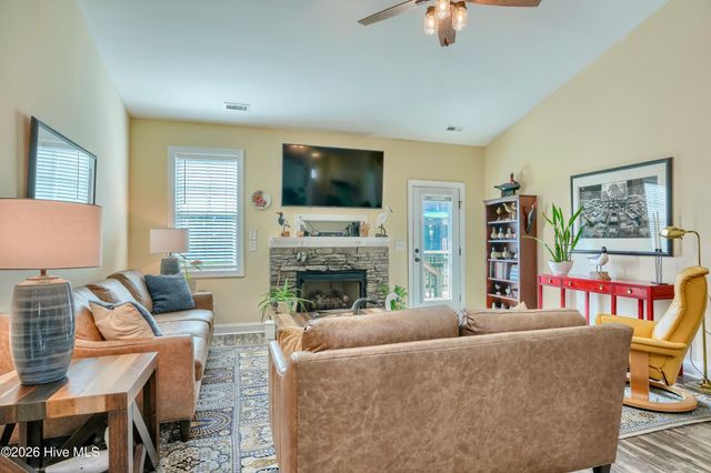 102 Percy Padgett Court, Holly Ridge, NC 28445