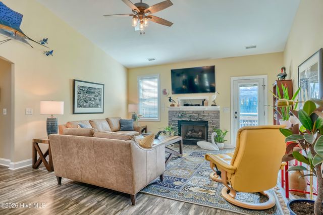 102 Percy Padgett Court, Holly Ridge, NC 28445