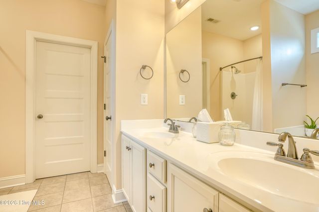 102 Percy Padgett Court, Holly Ridge, NC 28445