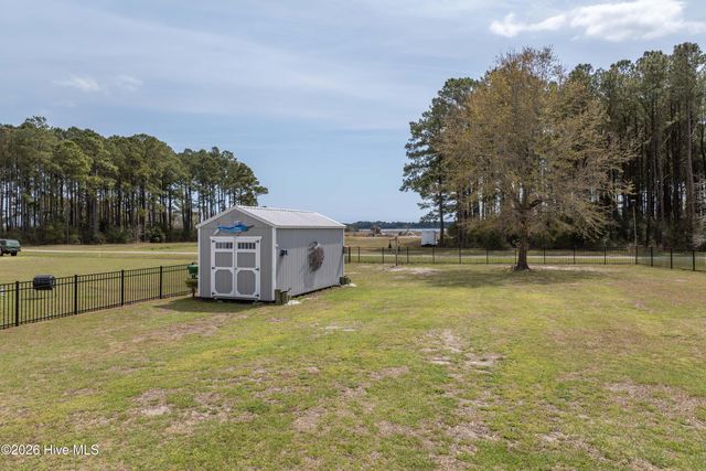102 Percy Padgett Court, Holly Ridge, NC 28445