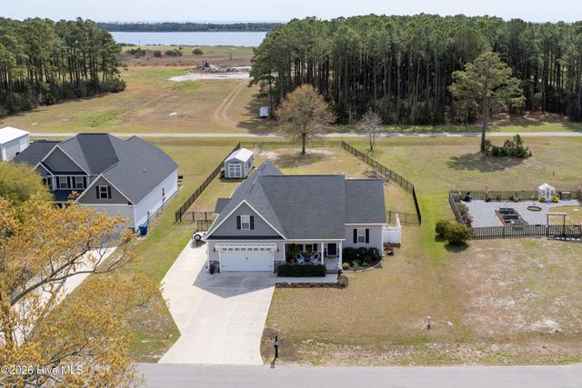 102 Percy Padgett Court, Holly Ridge, NC 28445