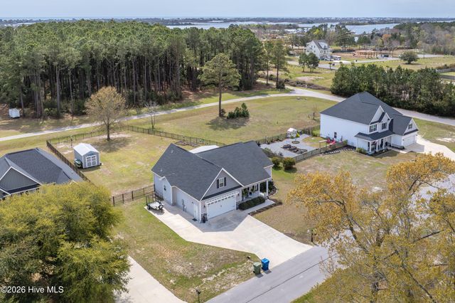 102 Percy Padgett Court, Holly Ridge, NC 28445