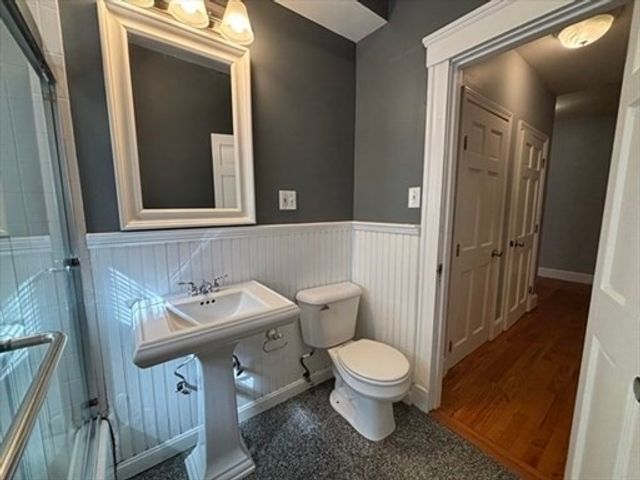 2001 Commonwealth Ave 2, Boston, MA 02135
