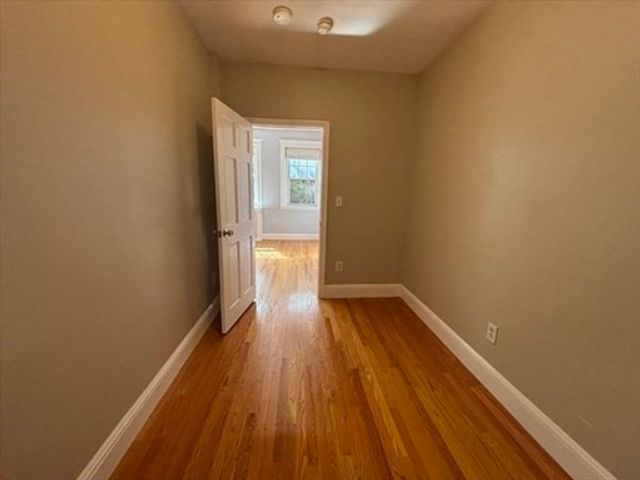 2001 Commonwealth Ave 2, Boston, MA 02135