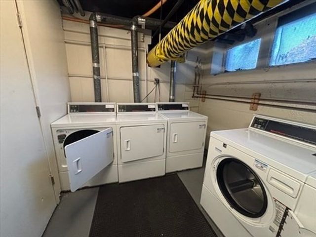 2001 Commonwealth Ave 2, Boston, MA 02135
