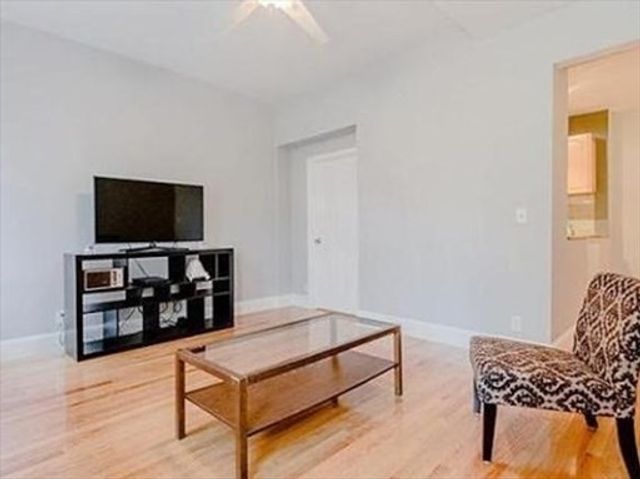2001 Commonwealth Ave 2, Boston, MA 02135