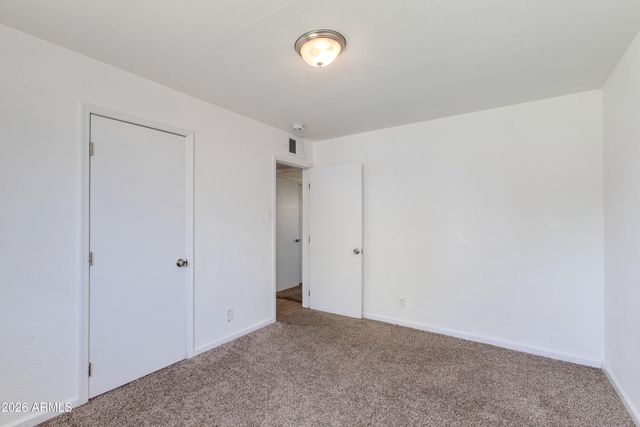 5657 N 39TH Avenue, Phoenix, AZ 85019