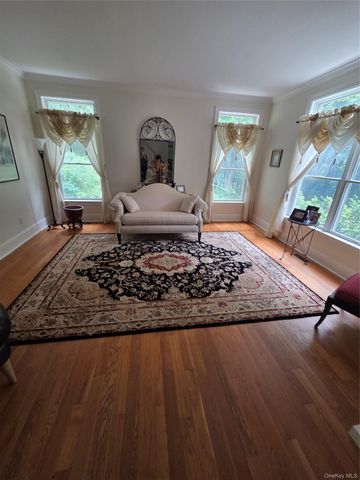 170 Watch Hill Road, Cortlandt Manor, NY 10567