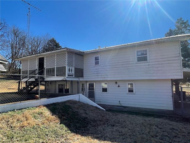 1578 Highway 62, Berryville, AR 72616