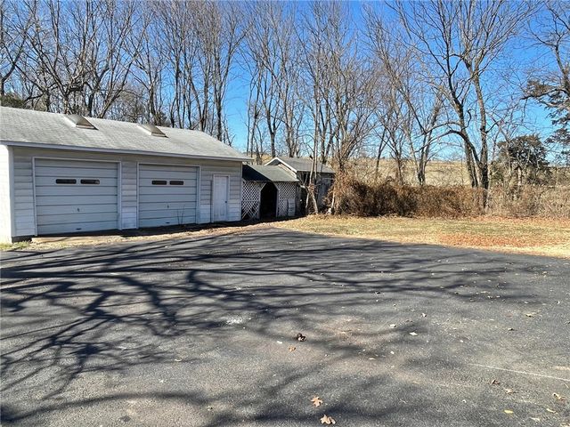 1578 Highway 62, Berryville, AR 72616