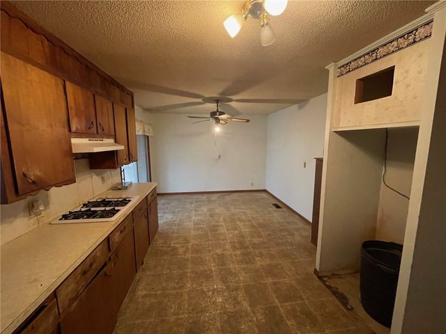 1578 Highway 62, Berryville, AR 72616