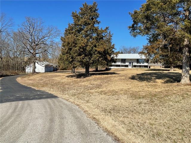 1578 Highway 62, Berryville, AR 72616