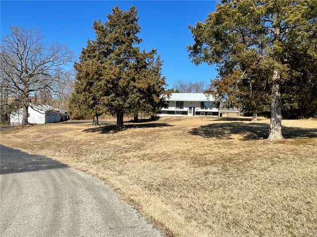 1578 Highway 62, Berryville, AR 72616