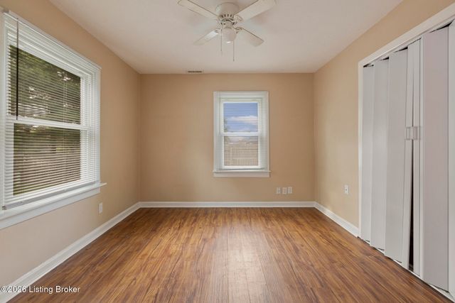 6801 Waller Ln, Louisville, KY 40258