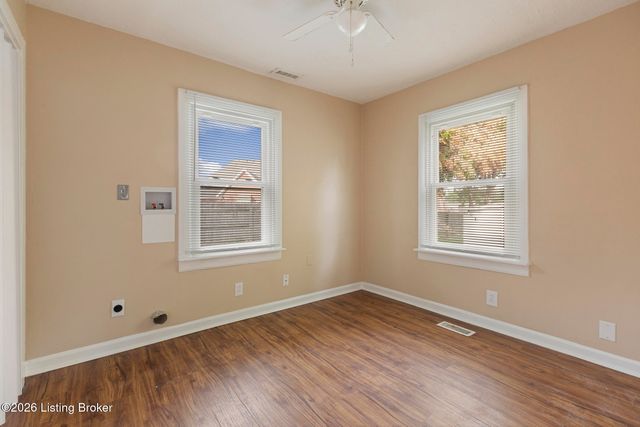 6801 Waller Ln, Louisville, KY 40258