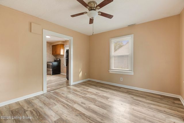 6801 Waller Ln, Louisville, KY 40258
