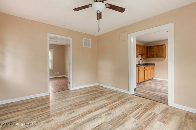 6801 Waller Ln, Louisville, KY 40258