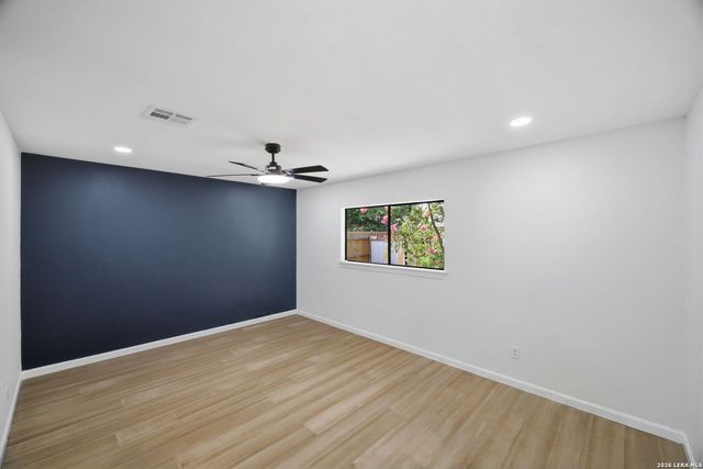 6718 SPRING HAVEN ST, San Antonio, TX 78249