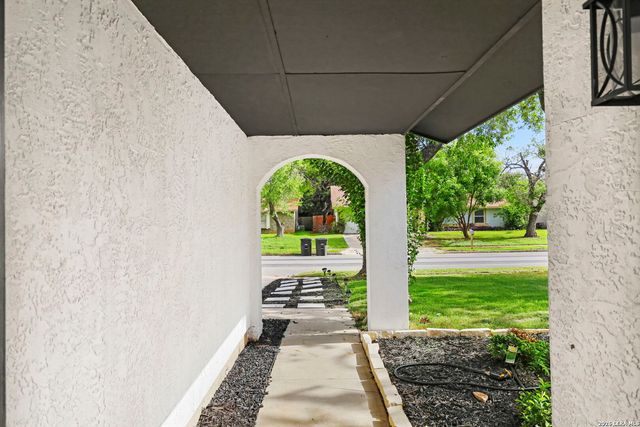 6718 SPRING HAVEN ST, San Antonio, TX 78249