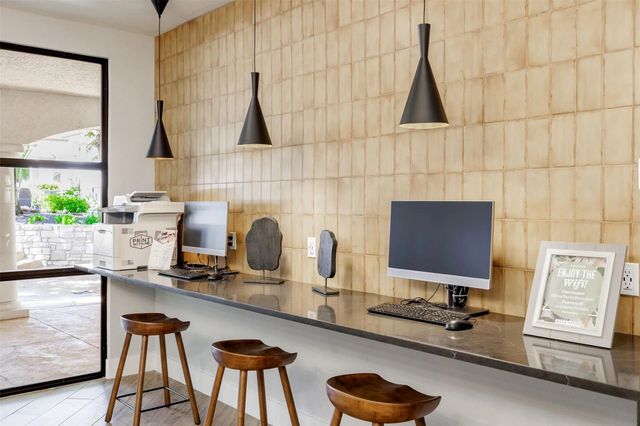 3201 Duval RD 03-3210, Austin, TX 78759