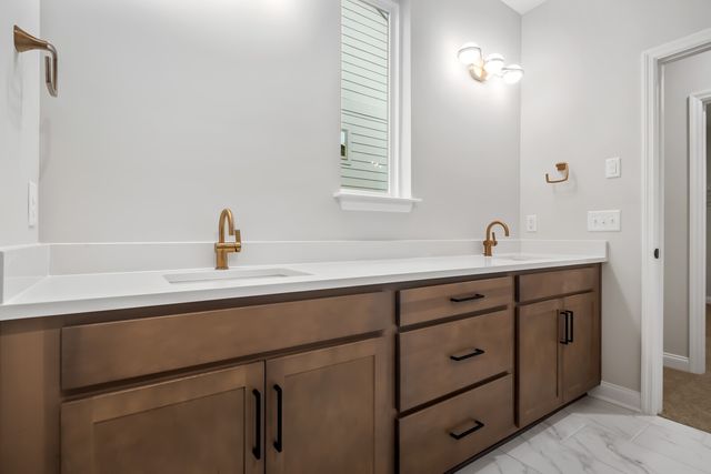 7713 Hatcher Heights Dr, Fairview, TN 37062
