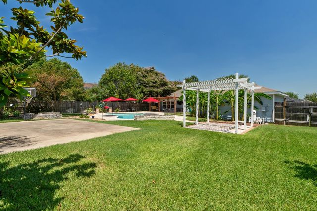 1817 Mason Creek BLVD, Leander, TX 78641
