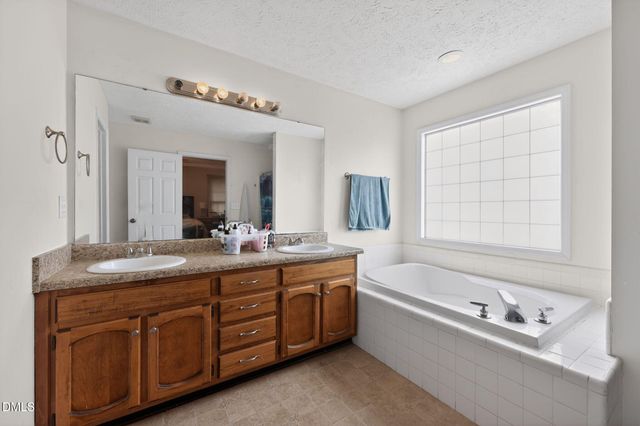 5120 Pringle Way, Hope Mills, NC 28348