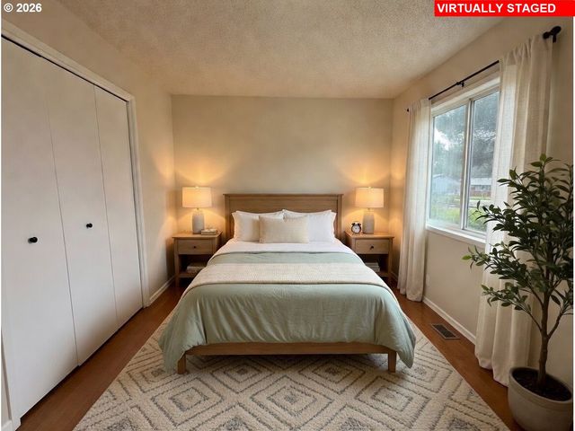 5270 Sw 182ND Ave, Beaverton, OR 97078