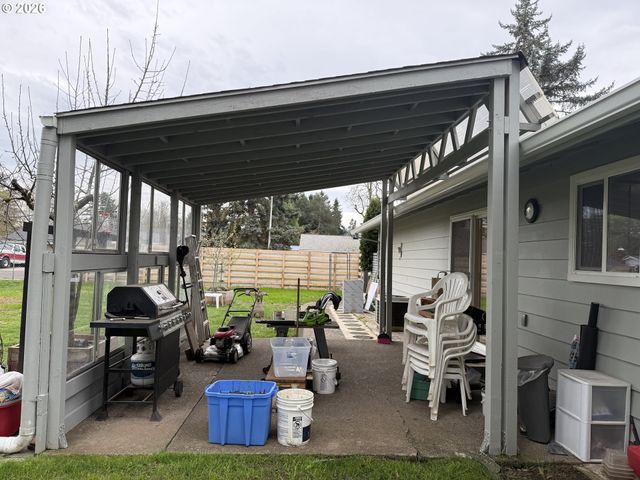 5270 Sw 182ND Ave, Beaverton, OR 97078