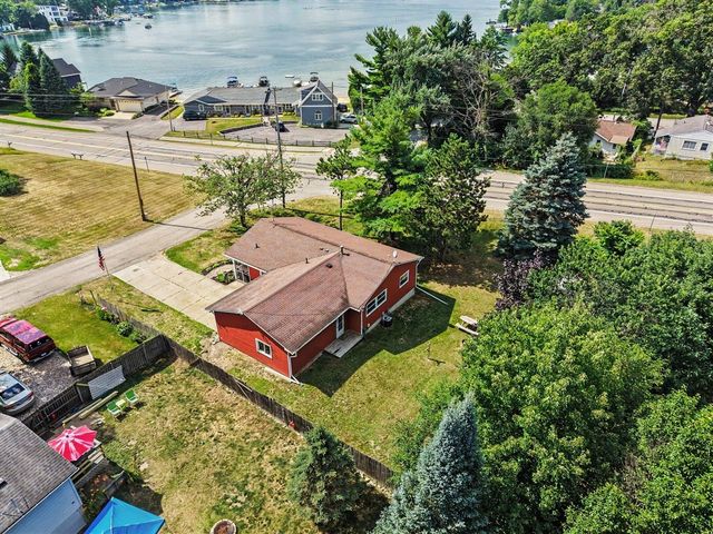 6676 Naontah Trail, Rockford, MI 49341