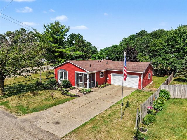 6676 Naontah Trail, Rockford, MI 49341