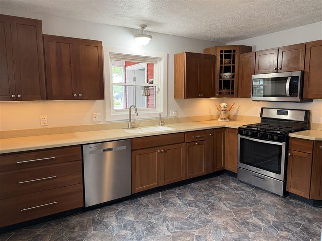 6676 Naontah Trail, Rockford, MI 49341