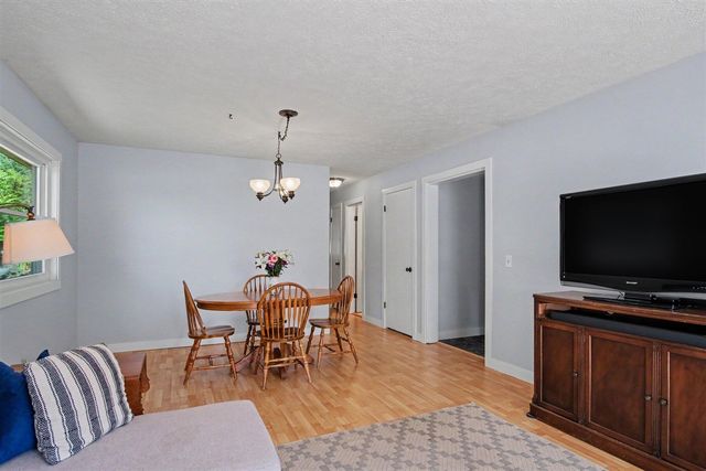 6676 Naontah Trail, Rockford, MI 49341